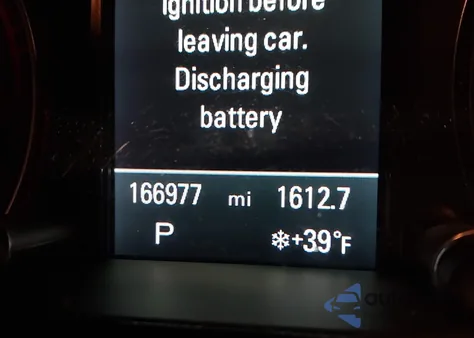 2013 Audi Q5 2.0T Premium z USA, uszkodzony, nr VIN WA1LFAFP1DA045657